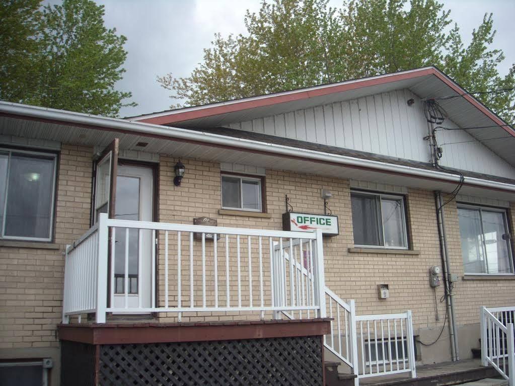 Motel Des Erables Coteau-du-Lac Extérieur photo