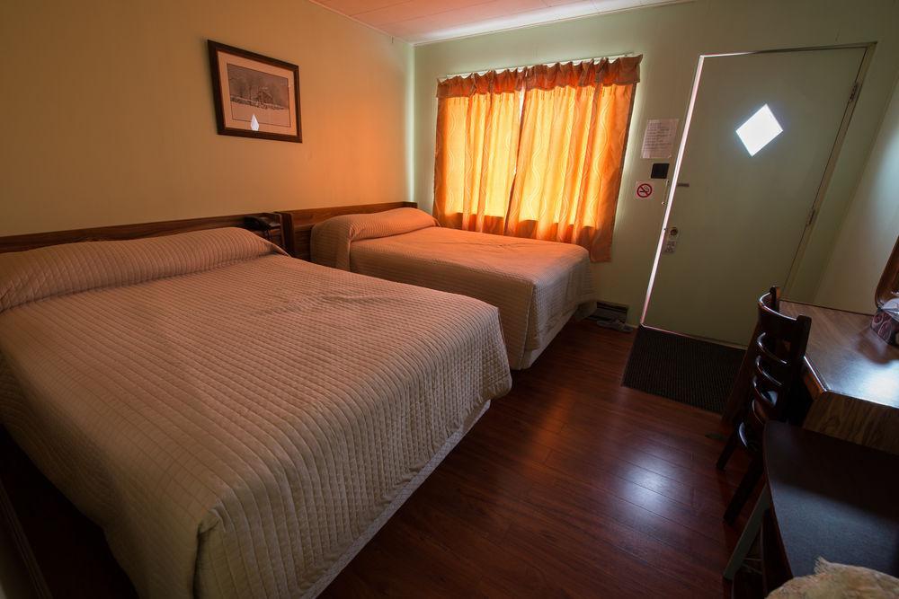 Motel Des Erables Coteau-du-Lac Extérieur photo