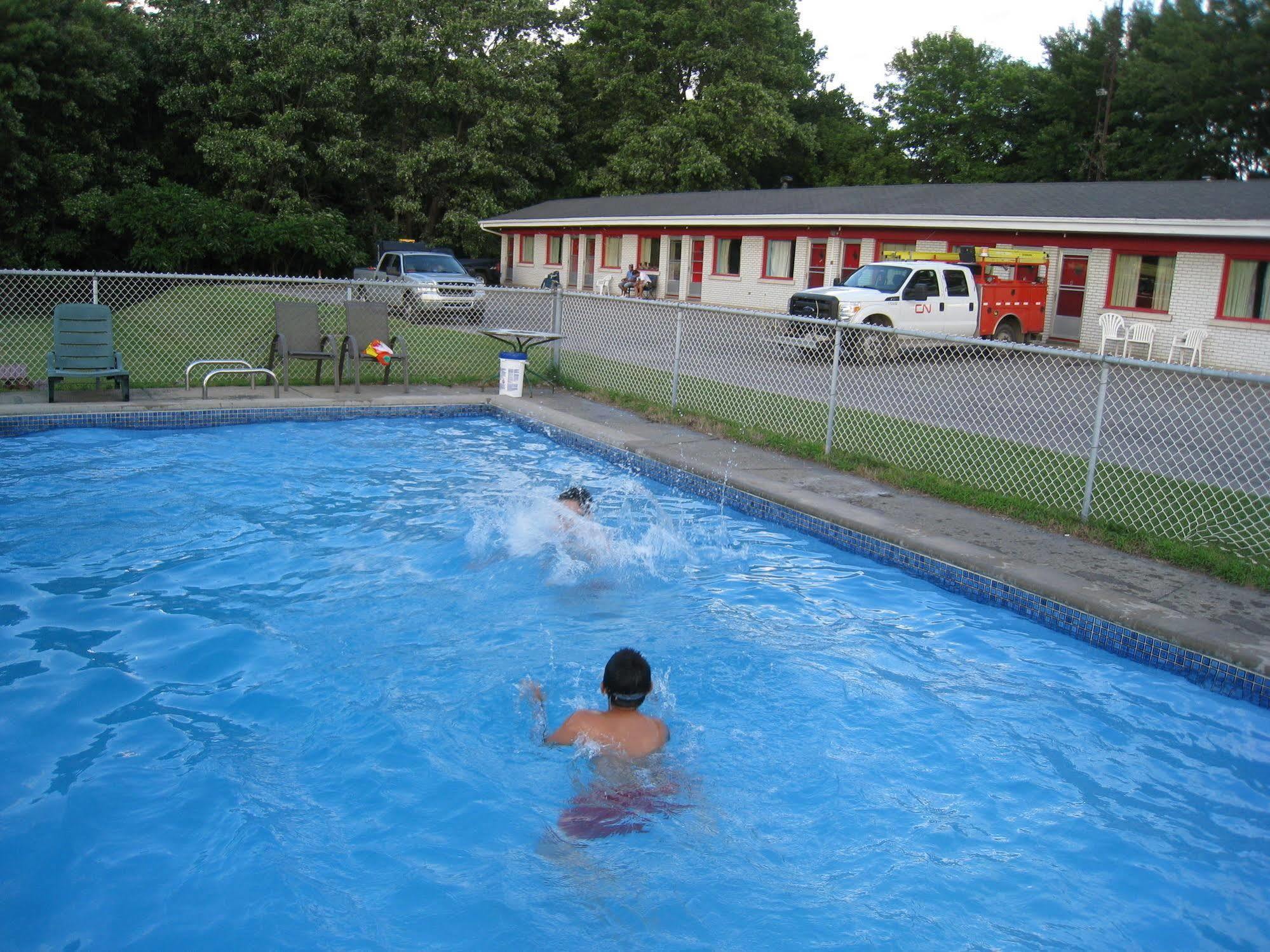 Motel Des Erables Coteau-du-Lac Extérieur photo